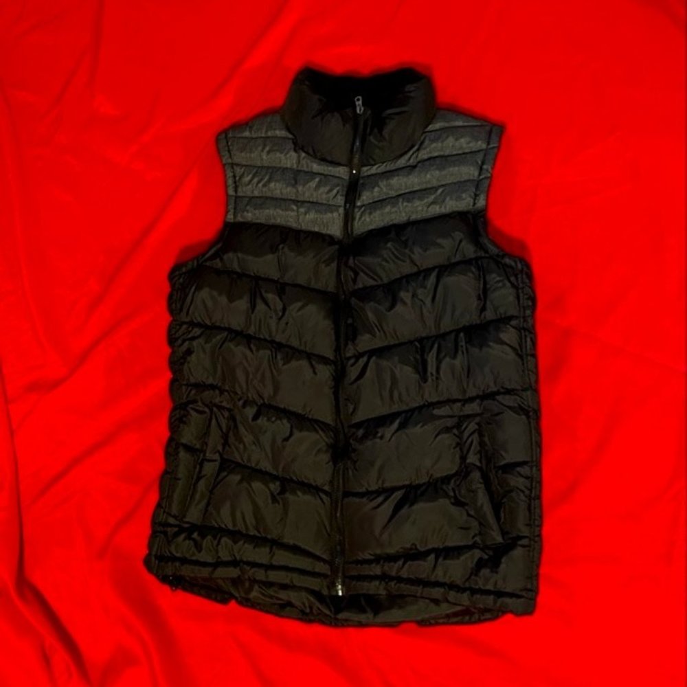 Brand New Puffer Vest.